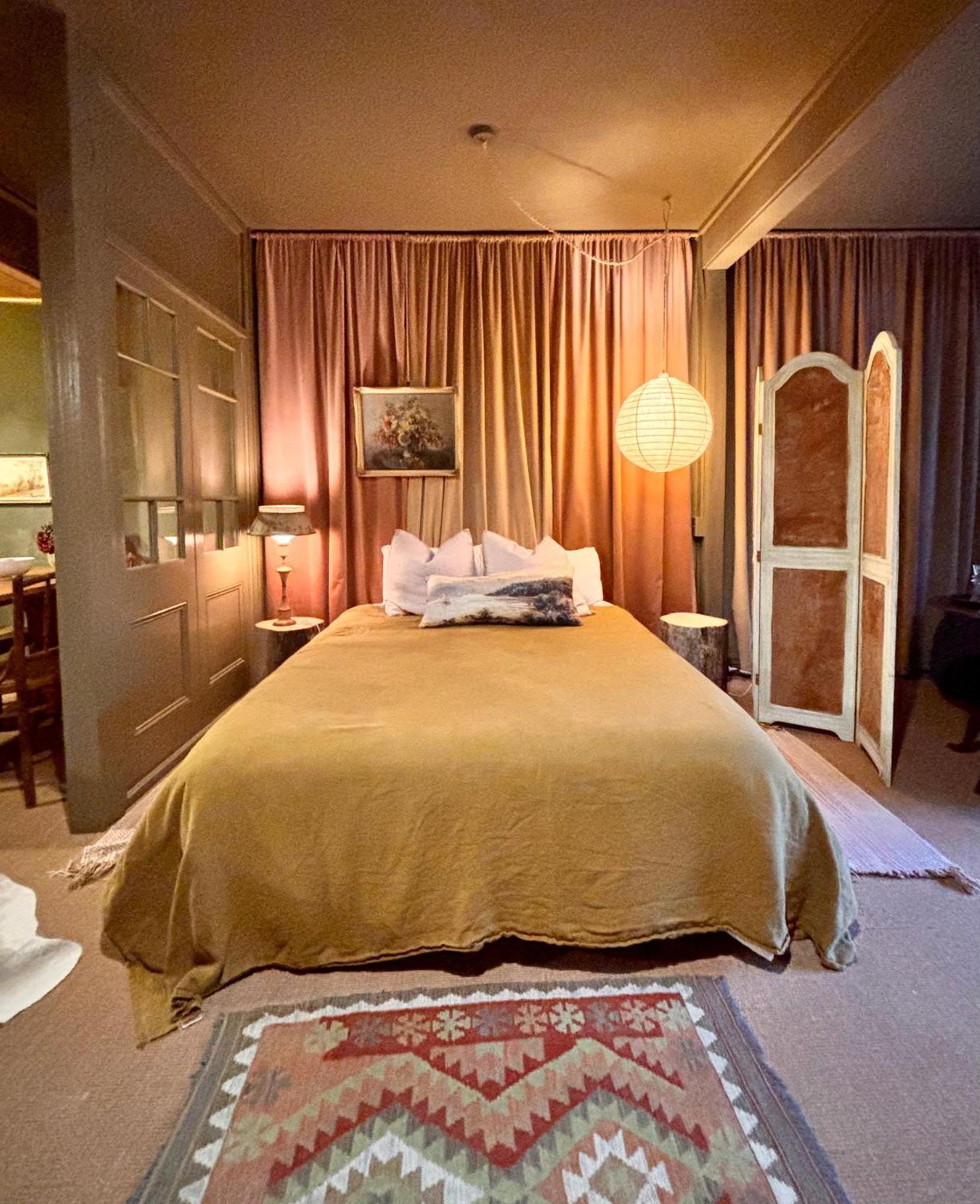 The Quarters Hotel Strahan Luaran gambar